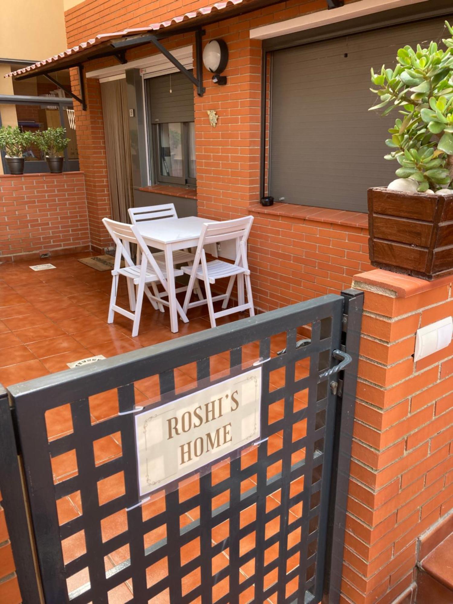 Roshi'S Home Sant Jaume d'Enveja Exterior photo
